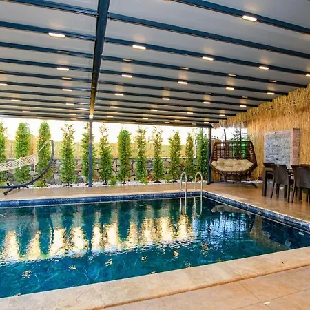 Willa Soeguet 2 - 4 Bedroom With Jacuzzi In Fethiye