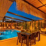 Soeguet 2 - 4 Bedroom With Jacuzzi In Villa