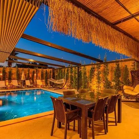 Soeguet 2 - 4 Bedroom With Jacuzzi In فيلة