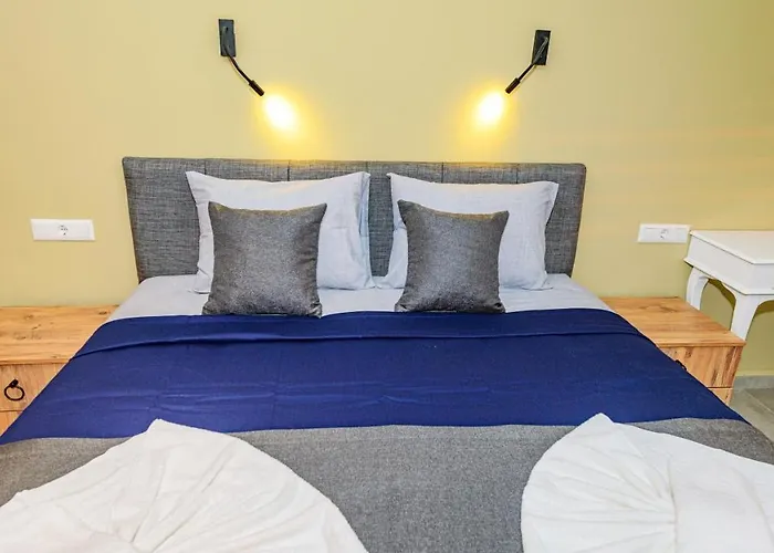 Söğüt 2 - 4 Bedroom With Jacuzzi In Villa
