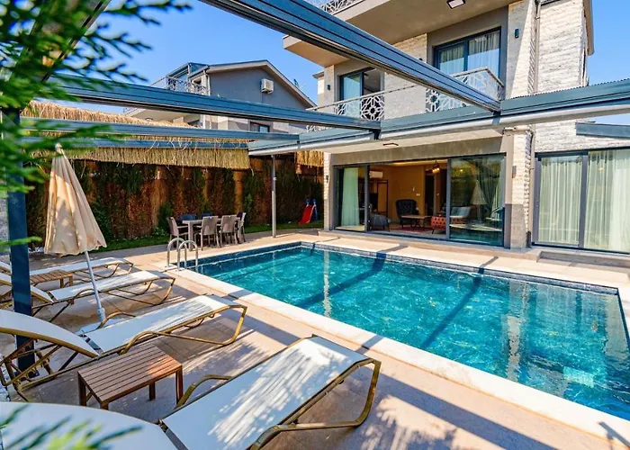 Söğüt 2 - 4 Bedroom With Jacuzzi In Fethiye