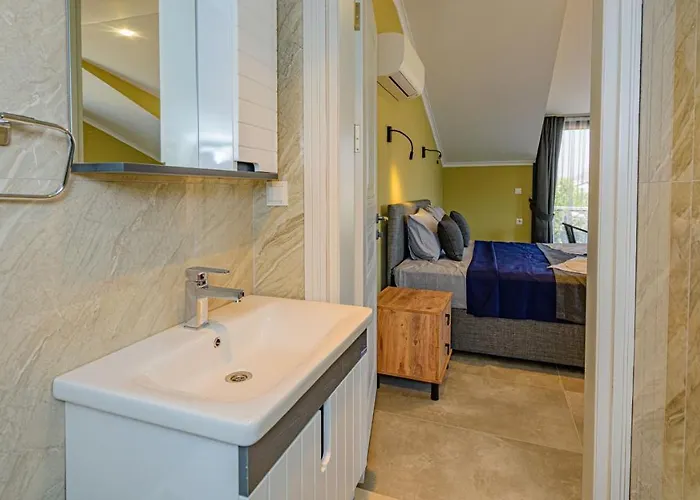 Söğüt 2 - 4 Bedroom With Jacuzzi In Villa