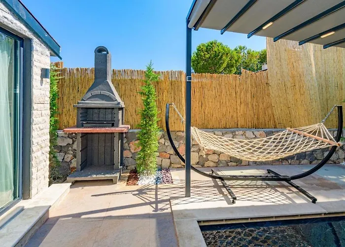 Söğüt 2 - 4 Bedroom With Jacuzzi In * Fethiye