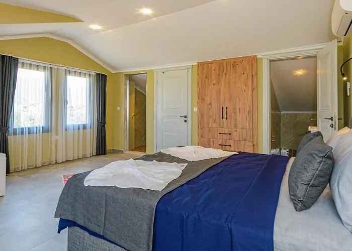 Soeguet 2 - 4 Bedroom With Jacuzzi In Villa *