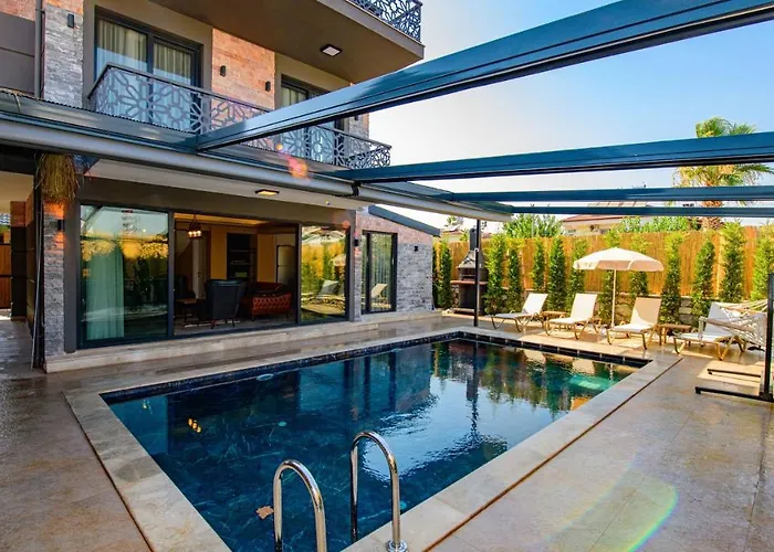 Söğüt 2 - 4 Bedroom With Jacuzzi In *
