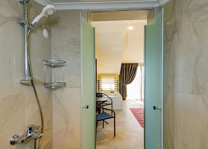 Söğüt 2 - 4 Bedroom With Jacuzzi In Villa *