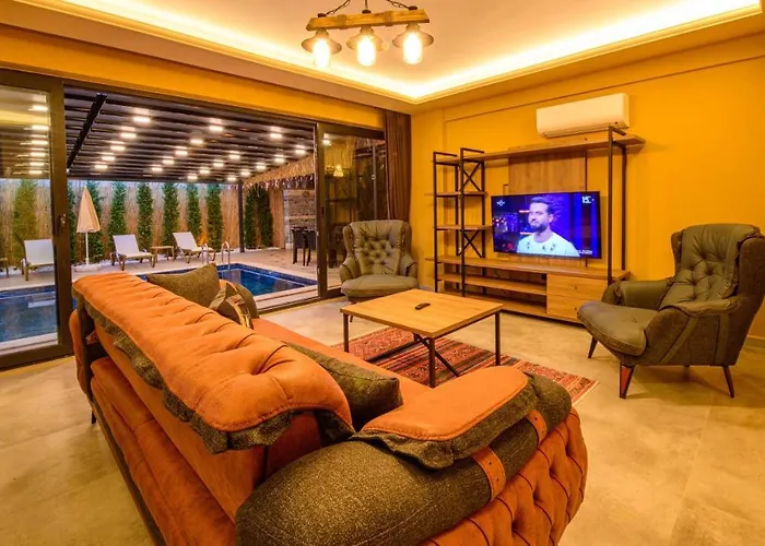 Söğüt 2 - 4 Bedroom With Jacuzzi In * Fethiye