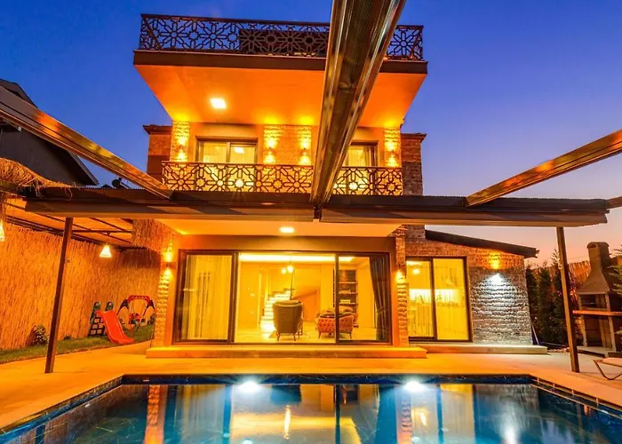 Söğüt 2 - 4 Bedroom With Jacuzzi In *