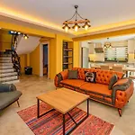 Вилла Soeguet 2 - 4 Bedroom With Jacuzzi In