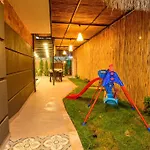 Вилла Soeguet 2 - 4 Bedroom With Jacuzzi In Фетхие