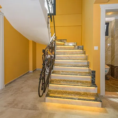 别墅 Soeguet 2 - 4 Bedroom With Jacuzzi In