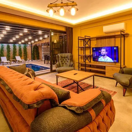 Soeguet 2 - 4 Bedroom With Jacuzzi In * 费特希耶